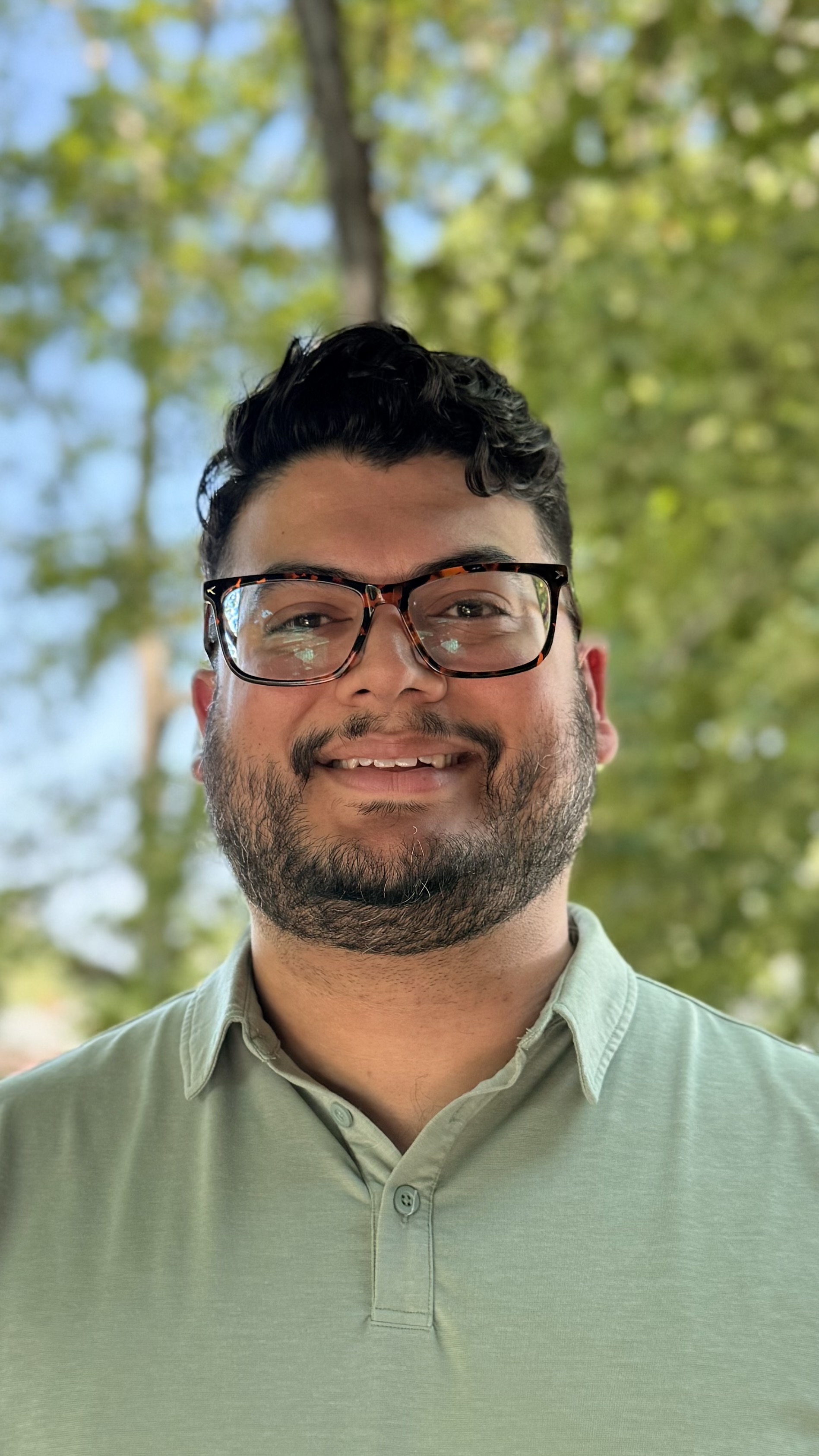 headshot of James Pinto